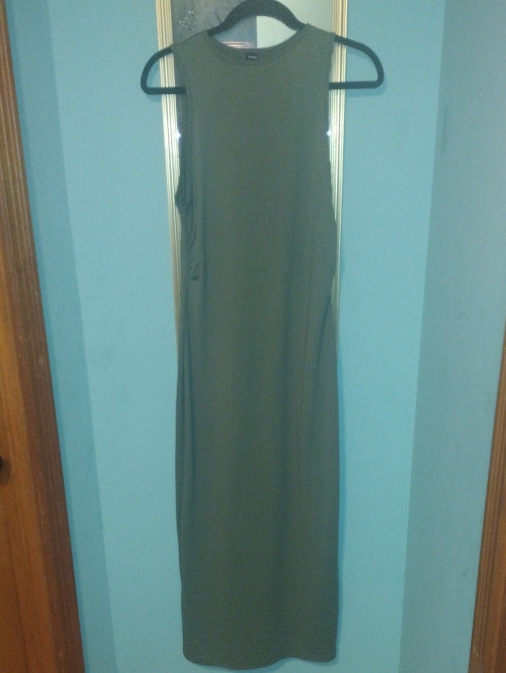 SHEIN Olive Green Sleeveless Maxi Dress
